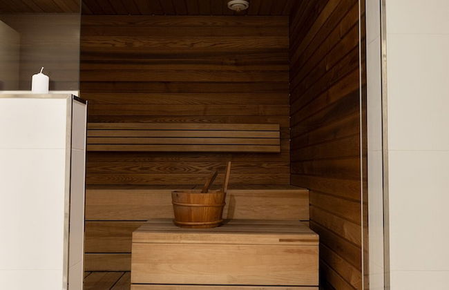 2ndhomes Unique 2-Story Home with Spa - Foto 25