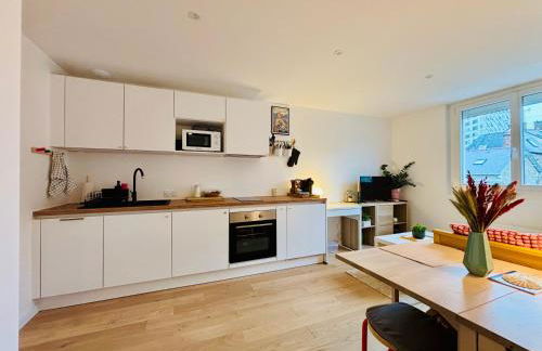 T2 au calme - 5 min à pied de la gare et 10min à pied du centre historique - Stationnement - Foto 9