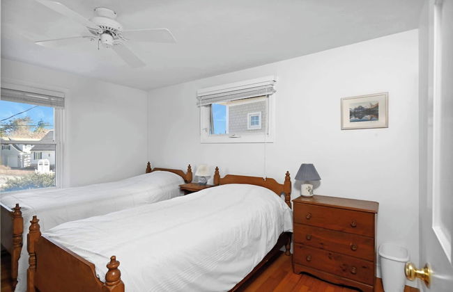 3BR Oceanfront on Nubble Cliffs! - Photo 4