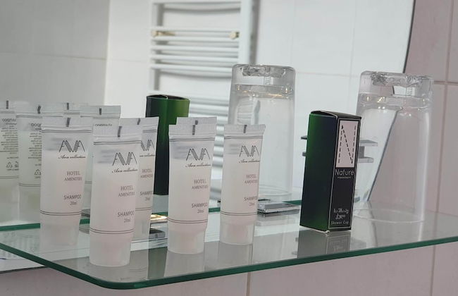 David's Apartment - Photo 31