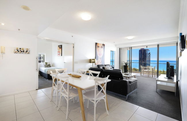 Ocean Pacific Broadbeach - Photo 39