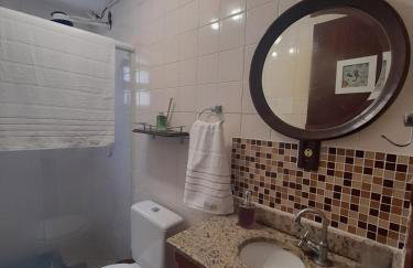 TOP 1 QUARTO com ESTACIONAMENTO em Condomínio com VISTA INCRIVEL - PORTARIA 24h, PISCINA, Sauna e Parquinho Infantil - Apartamento com Ar condicionado, Smart TV, Wi-Fi, Cozinha Completa, NETFLIX, Entre o MAR e a LAGOA, CUSTO BENEFICIO - Foto 18