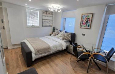 Ground Floor-Modern-Cosy-Private-Whitefield Studio - Foto 26
