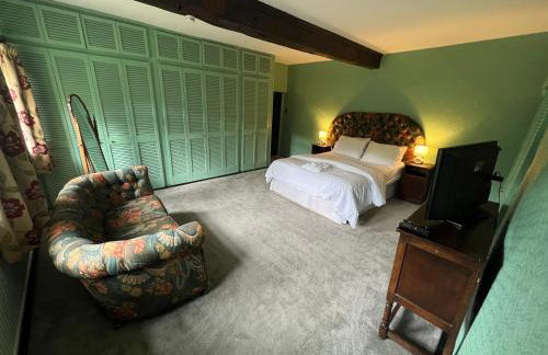 New Hall, Elland - Foto 20