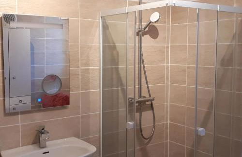 Charmant gîte avec terrasse, poêle à bois et parking privé près de la Creuse et d'Argenton-sur-Creuse - FR-1-591-564 - Foto 23