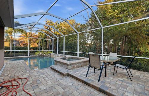 Charming 3BR Oasis Comfort, Pool & Sunshine home - Foto 6
