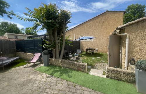 Jolie petite maison Avignon - Montfavet - Photo 28