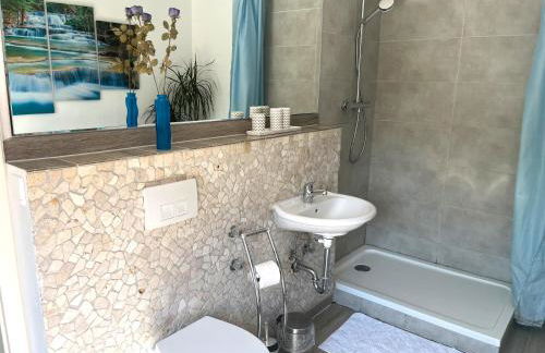 Fafa Home with Pool - Foto 18