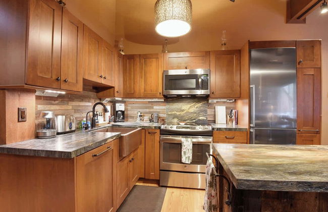 North Lake Tahoe Alpine Retreat 5 Min to Skiing! - Foto 7