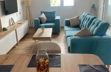 This spectacular 3-bedroom apart - Photo 2