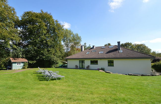 Scenic Villa Near Lake View - Photo 46