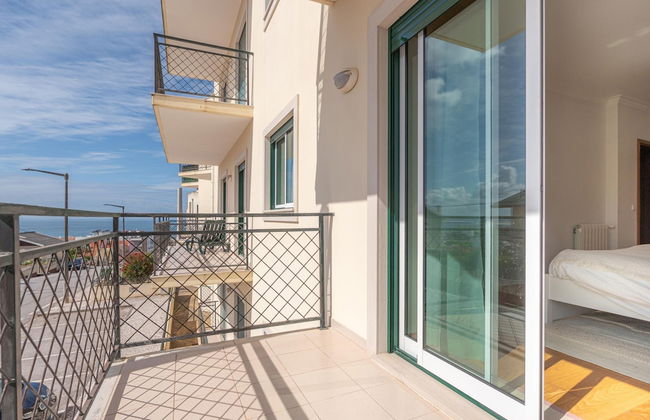 Atlantic Ocean Pool Apartment - Photo 37