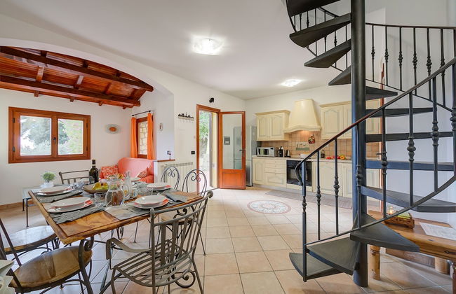 Villa Monte Enrico - Pool And Whirlpool - Foto 4