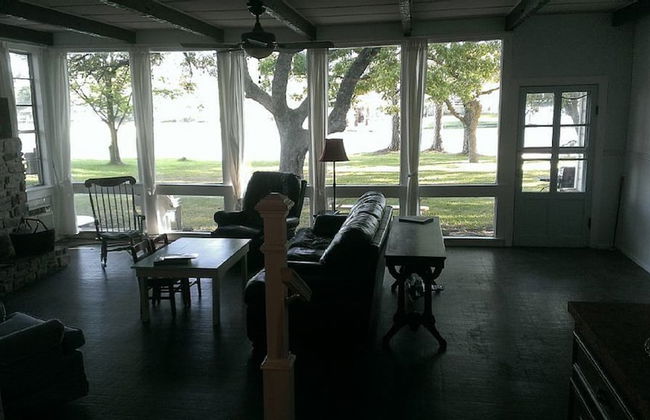 Constant-level Lake LBJ - 3 BR Sleep 12 - Foto 14