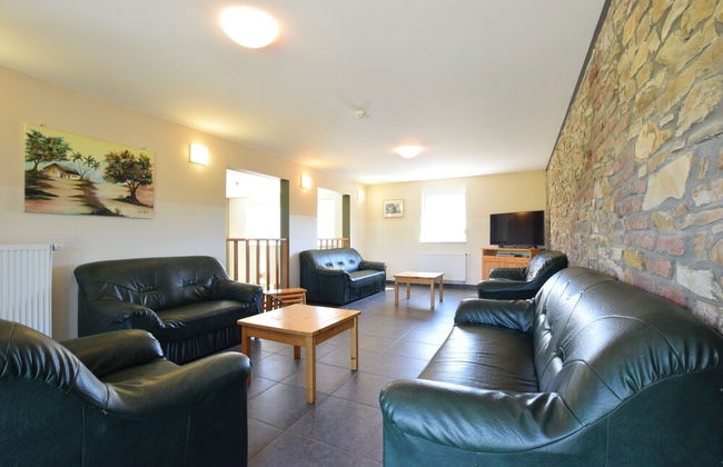 Holiday Home in Rendeux With Pool & Sauna - Foto 20