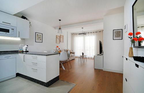 GALIHOST - Apartamentos con parking frente a la playa - Foto 34