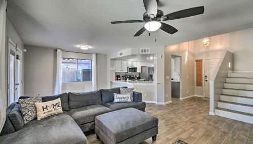 1 Mi to Surprise Stadium! Desert Poolside Oasis - Foto 4