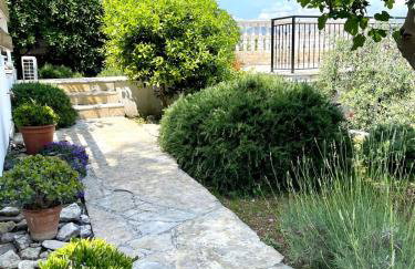 Villa Bua - Beautiful Seafront Apartments - Foto 25