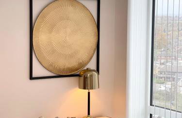 Urban Gateway Spacious Apartment with free parking - Photo 15