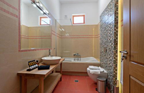 Villa Delfini - Elevated Sea Views by etouri - Foto 32