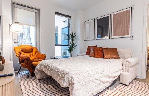 Stylish 2BDR & 2BTH - 15 mins walk to the beach! - Foto 33