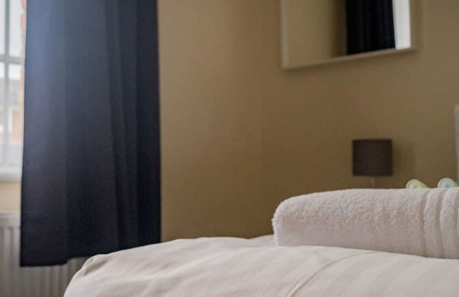 The Storyhouse Gathering 5 Bed - Sleeps 13 City Centre - Photo 12