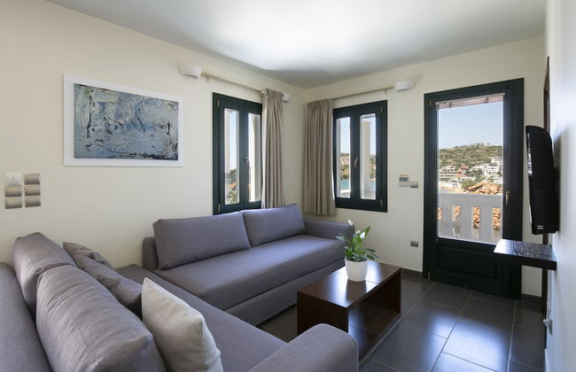 Krinos Suites Hotel - Photo 17