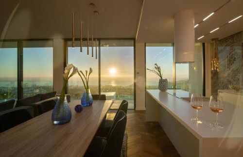 200m NEW Villa E with priv/heated pool, ocean view. - Foto 27