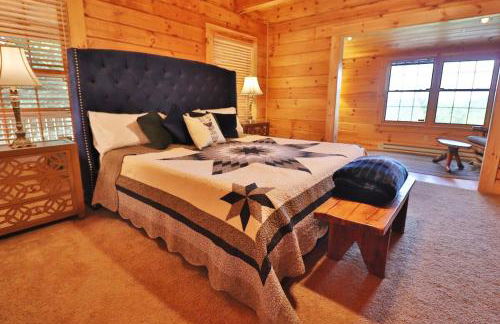 Mountain Gem, Hot Tub, Fire Pit, Views, Starlink Wi-fi - Foto 5