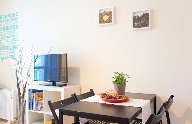 Sunny Apt. Historic District - Sol - Photo 16