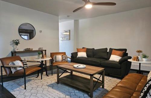 Rustic & Renovated 3 Bed - 8 Min Walk to Bridge St - Foto 9