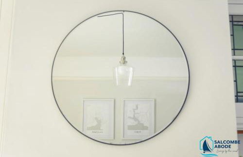 Stylish Coastal 3 Bed Haven - Close to town - Foto 6