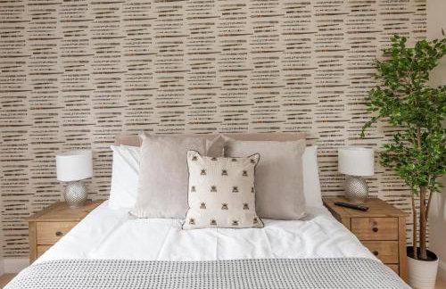 1 Victoria Place - Photo 12