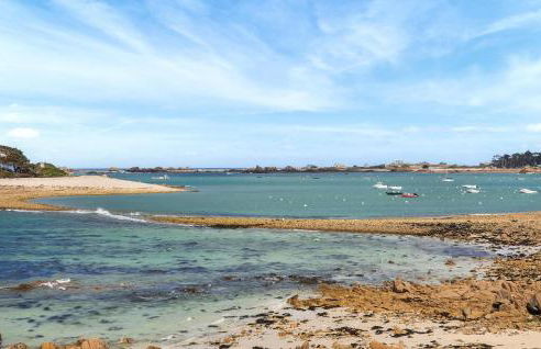 Amazing Home In Trévou-Tréguignec - Foto 6