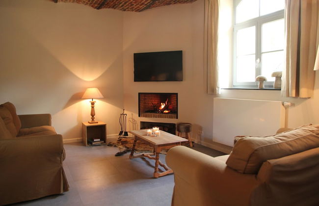 Gite With Swimming Pool Situated in Wonderful Castle Grounds in Gesves - Foto 31