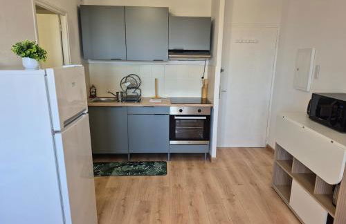 City center apartment with sea view - Foto 9