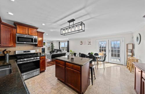 Spacious 6 BR Villa - Serene Scenic Mountain Escape - Foto 10