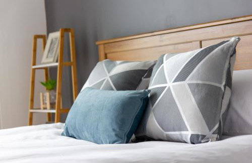 Tailor That Property - Chelsea House - Photo 2