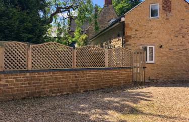 The Manor Barn - Photo 32