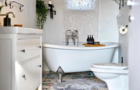 3 Bedroom Cozy Home In Gornje Plavnice - Foto 48