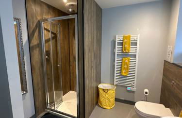 Riverside Apartments - Foto 13