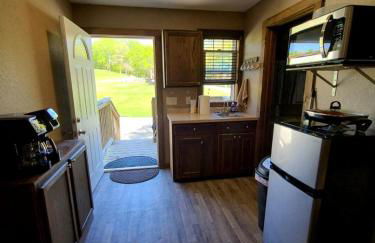 Cozy Cabin Rentals for a Family Getaway in Southeastern Iowa - Foto 2