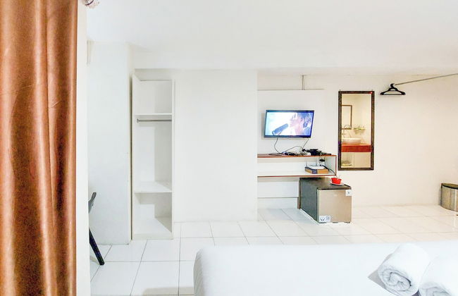 Good And Restful Studio (No Kitchen) At Sentraland Medan Apartment - Foto 5