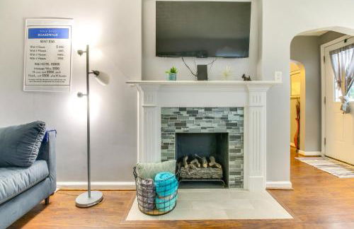 Walk to Main Street Charming Bellevue Home - Foto 6