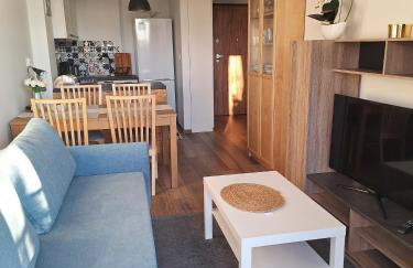 Apartament Złoty Trójkąt z garażem podziemnym INTERNET światłowodowy 1000 Mbs Telewizja kablowa 205 programów - Foto 2