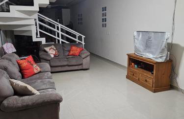 Linda Casa Cond Morada da Praia - Photo 1