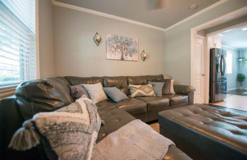 Walk to the Silos! 3 Bed 1960's Bungalow near Baylor - Foto 66