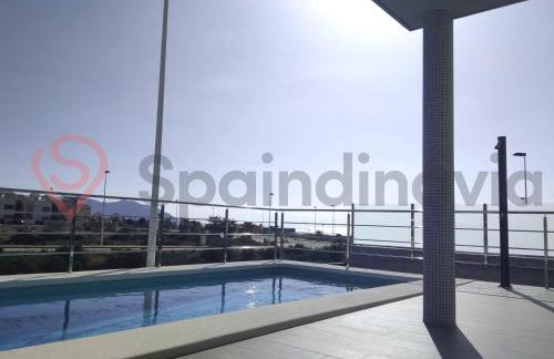 Astonishing beach and pool house - Foto 7