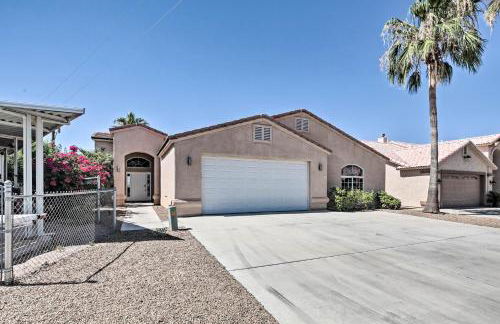 Sun-Soaked Colorado River Haven - Walk to Beaches! - Foto 28