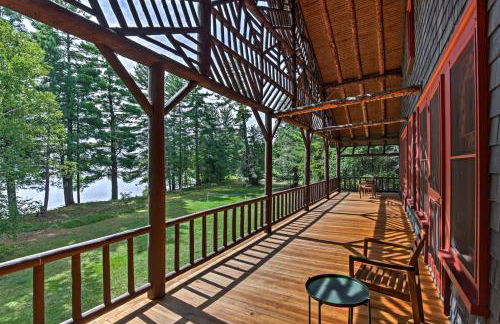 Restored Historic Saranac Lake Home Lake Access! - Foto 28